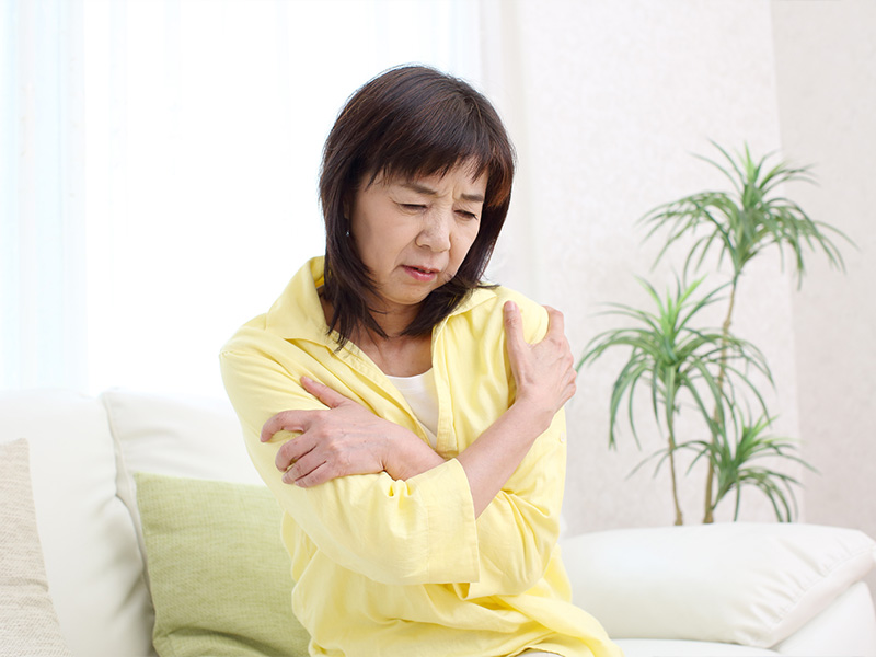 高齢者の室内における熱中症対策「風が痛い？」